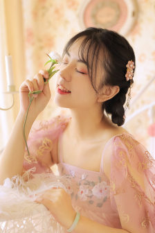 美女裸身裸乳免费视频网站